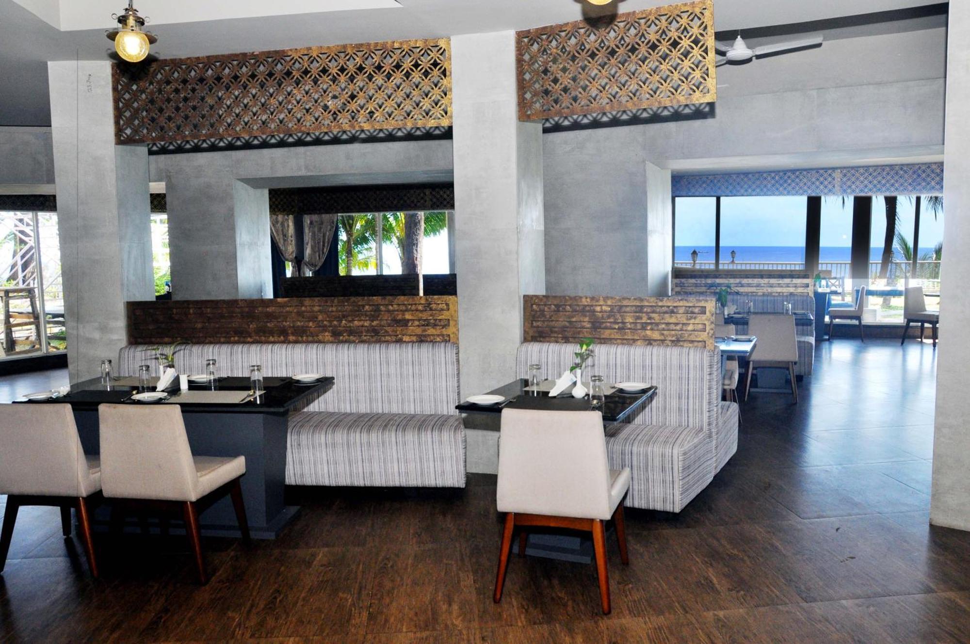 Sinclairs Bayview Hotel Port Blair Buitenkant foto